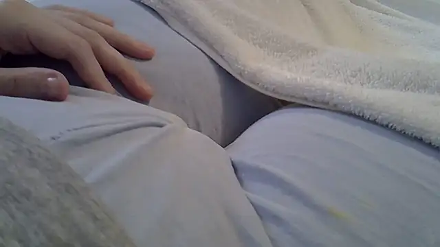 perescam online show from February 9, 2026, 5:22 pm