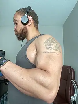 Snapshot of Fathero1time chatting on March 13, 2026, 2:22 pm Fathero1time online show from March 13, 2026, 2:22 pm