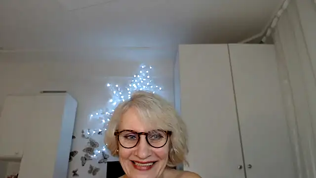Ghertrude52 online show from February 24, 2025, 7:44 am