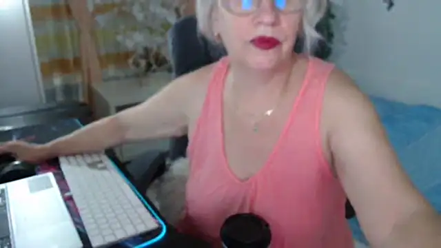Ghertrude52 online show from July 11, 2026, 4:46 am