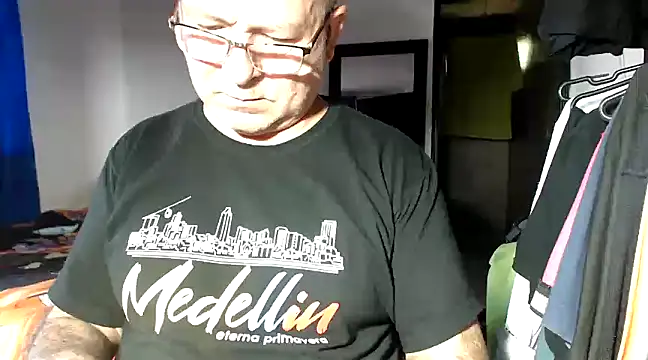 ferdinad20 online show from January 23, 2025, 4:15 pm