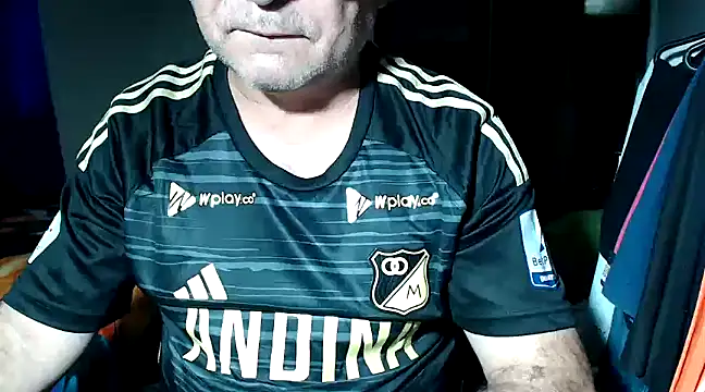 ferdinad20 online show from January 24, 2025, 2:41 pm