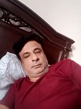 Snapshot of desipapaxxx chatting on November 19, 2025, 7:08 am desipapaxxx online show from November 19, 2025, 7:08 am