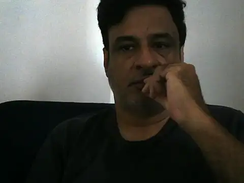 Snapshot of desipapaxxx chatting on October 18, 2025, 2:46 am desipapaxxx online show from October 18, 2025, 2:46 am