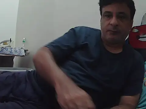 Snapshot of desipapaxxx chatting on September 14, 2025, 4:57 am desipapaxxx online show from September 14, 2025, 4:57 am