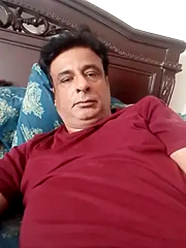 Snapshot of desipapaxxx chatting on October 20, 2025, 7:20 am desipapaxxx online show from October 20, 2025, 7:20 am