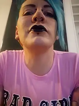 Snapshot of PinkTheHawk chatting on March 15, 2026, 9:05 am PinkTheHawk online show from March 15, 2026, 9:05 am