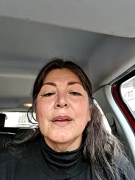 Snapshot of emma_tour chatting on February 24, 2025, 10:03 pm emma tour online show from February 24, 2025, 10:03 pm