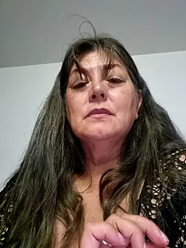 Snapshot of emma_tour chatting on February 25, 2025, 2:48 pm emma tour online show from February 25, 2025, 2:48 pm