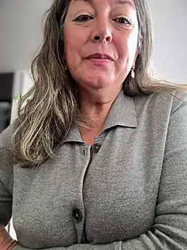 emma tour online show from January 13, 2026, 4:22 pm