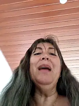 Snapshot of emma_tour chatting on March 3, 2025, 6:24 pm emma tour online show from March 3, 2025, 6:24 pm