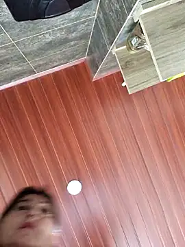 Snapshot of emma_tour chatting on March 10, 2025, 6:23 pm emma tour online show from March 10, 2025, 6:23 pm