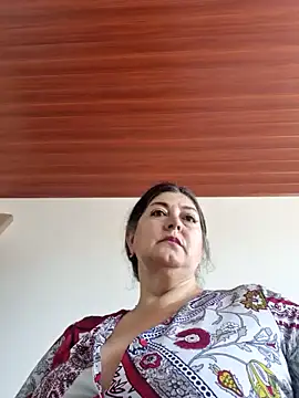 Snapshot of emma_tour chatting on February 1, 2025, 3:50 pm emma tour online show from February 1, 2025, 3:50 pm