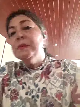 Snapshot of emma_tour chatting on September 12, 2025, 9:47 pm emma tour online show from September 12, 2025, 9:47 pm