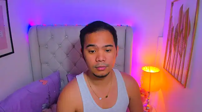 Snapshot of AsianZero chatting on February 16, 2025, 7:49 pm AsianZero online show from February 16, 2025, 7:49 pm