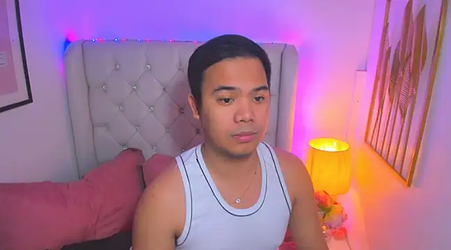 Snapshot of AsianZero chatting on March 10, 2025, 5:07 pm AsianZero online show from March 10, 2025, 5:07 pm