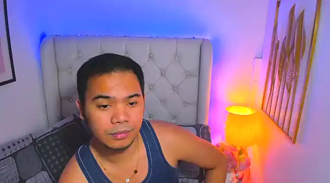 Snapshot of AsianZero chatting on February 11, 2025, 8:20 pm AsianZero online show from February 11, 2025, 8:20 pm