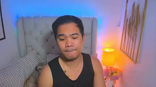 Snapshot of AsianZero chatting on March 17, 2025, 5:05 pm AsianZero online show from March 17, 2025, 5:05 pm