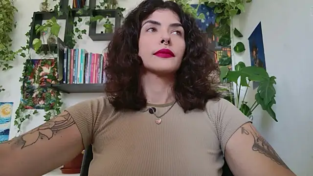 Snapshot of TaliMajesty chatting on June 16, 2026, 12:38 pm TaliMajesty online show from June 16, 2026, 12:38 pm