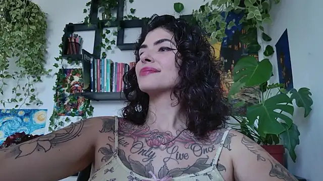 TaliMajesty online show from July 28, 2026, 7:39 pm