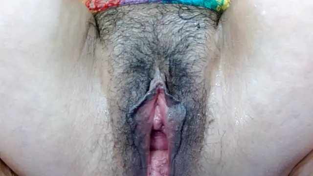 Snapshot of thebesthairypussy2 chatting on March 20, 2025, 1:15 pm thebesthairypussy2 online show from March 20, 2025, 1:15 pm