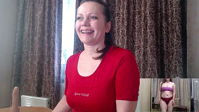 Snapshot of SheLion chatting on March 21, 2026, 4:00 pm SheLion online show from March 21, 2026, 4:00 pm