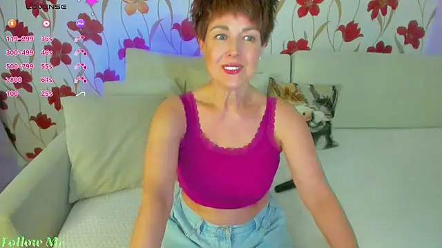 Snapshot of JennAlison chatting on April 4, 2026, 1:17 pm JennAlison online show from April 4, 2026, 1:17 pm