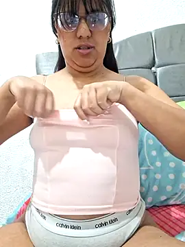 ZaidaWet online show from July 10, 2026, 12:16 pm