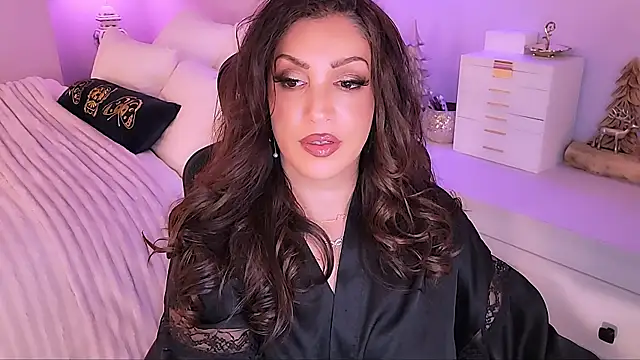 Wonderful Woman online show from May 9, 2026, 2:15 am