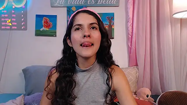 Snapshot of lailypink chatting on January 20, 2025, 2:01 am lailypink online show from January 20, 2025, 2:01 am