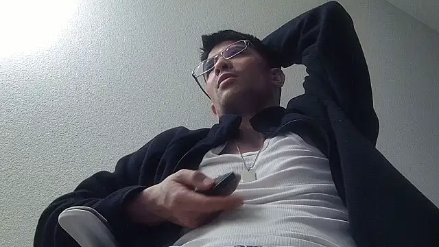 Snapshot of SebastianReiss chatting on April 10, 2026, 4:41 am SebastianReiss online show from April 10, 2026, 4:41 am
