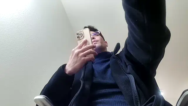 Snapshot of SebastianReiss chatting on April 28, 2026, 9:46 am SebastianReiss online show from April 28, 2026, 9:46 am