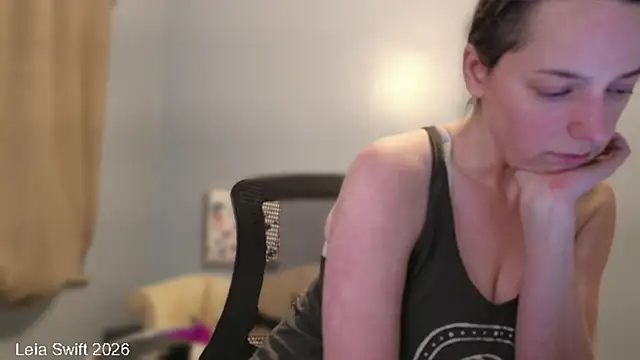 LeiaSwift online show from February 22, 2026, 1:08 am