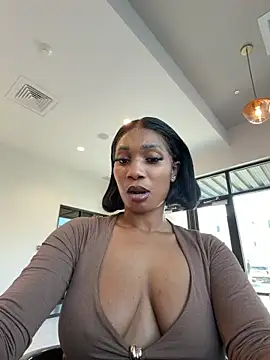 Snapshot of __Nessa__ chatting on March 21, 2026, 1:37 pm Nessa online show from March 21, 2026, 1:37 pm