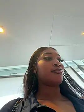 Snapshot of __Nessa__ chatting on February 28, 2026, 1:22 pm Nessa online show from February 28, 2026, 1:22 pm