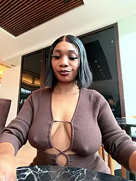 Snapshot of __Nessa__ chatting on January 9, 2026, 3:52 pm Nessa online show from January 9, 2026, 3:52 pm