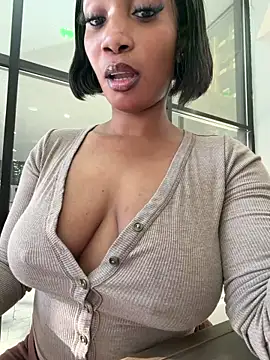 Snapshot of __Nessa__ chatting on March 28, 2026, 1:12 pm Nessa online show from March 28, 2026, 1:12 pm