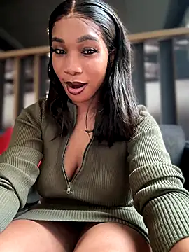 Snapshot of __Nessa__ chatting on November 8, 2025, 11:47 am Nessa online show from November 8, 2025, 11:47 am