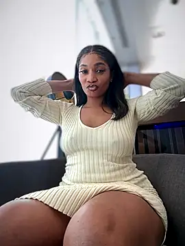 Snapshot of __Nessa__ chatting on November 2, 2025, 11:37 am Nessa online show from November 2, 2025, 11:37 am