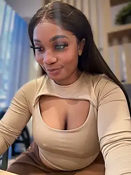 Snapshot of __Nessa__ chatting on December 14, 2024, 3:15 pm Nessa online show from December 14, 2024, 3:15 pm