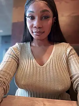 Snapshot of __Nessa__ chatting on March 14, 2025, 11:45 am Nessa online show from March 14, 2025, 11:45 am