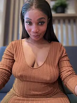 Snapshot of __Nessa__ chatting on February 15, 2025, 2:55 pm Nessa online show from February 15, 2025, 2:55 pm