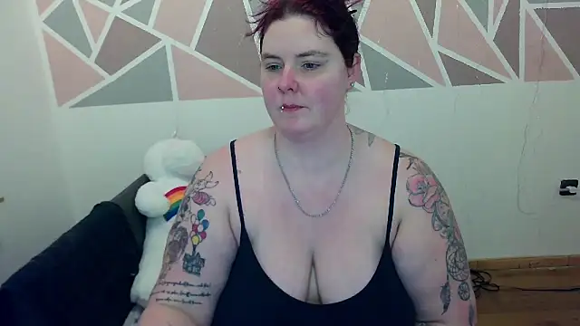 Snapshot of JoyceKyra91 chatting on February 13, 2025, 4:50 pm JoyceKyra91 online show from February 13, 2025, 4:50 pm