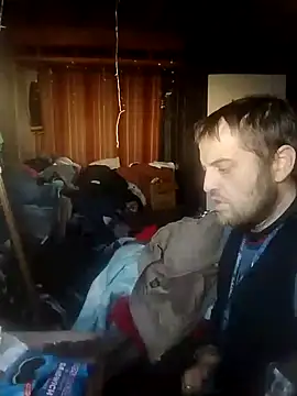 N8daMac online show from January 18, 2025, 11:33 pm