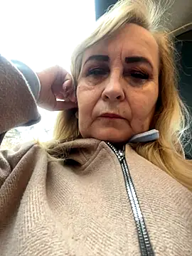 Snapshot of Irina2909@xh chatting on November 27, 2025, 10:59 am Irina2909xh online show from November 27, 2025, 10:59 am