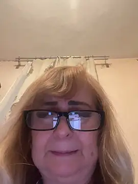 Snapshot of Irina2909@xh chatting on October 31, 2025, 8:38 pm Irina2909xh online show from October 31, 2025, 8:38 pm