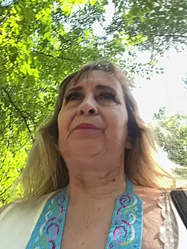 Snapshot of Irina2909@xh chatting on July 16, 2026, 12:13 pm Irina2909xh online show from July 16, 2026, 12:13 pm