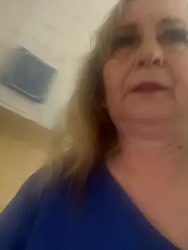 Snapshot of Irina2909@xh chatting on June 24, 2026, 8:35 am Irina2909xh online show from June 24, 2026, 8:35 am