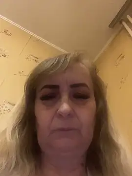 Snapshot of Irina2909@xh chatting on October 12, 2025, 9:38 pm Irina2909xh online show from October 12, 2025, 9:38 pm