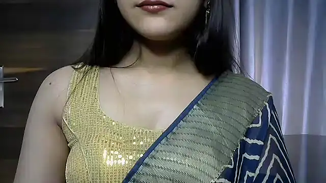 Snapshot of selen_5 chatting on October 11, 2025, 6:09 pm selen 5 online show from October 11, 2025, 6:09 pm